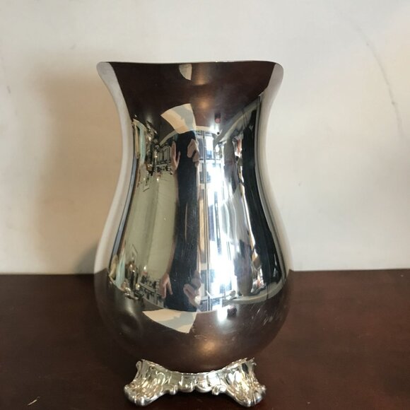 Wm Rogers & Son Heavy Silverplate Water Pitcher Victorian Rose 1917 - Picture 3 of 13